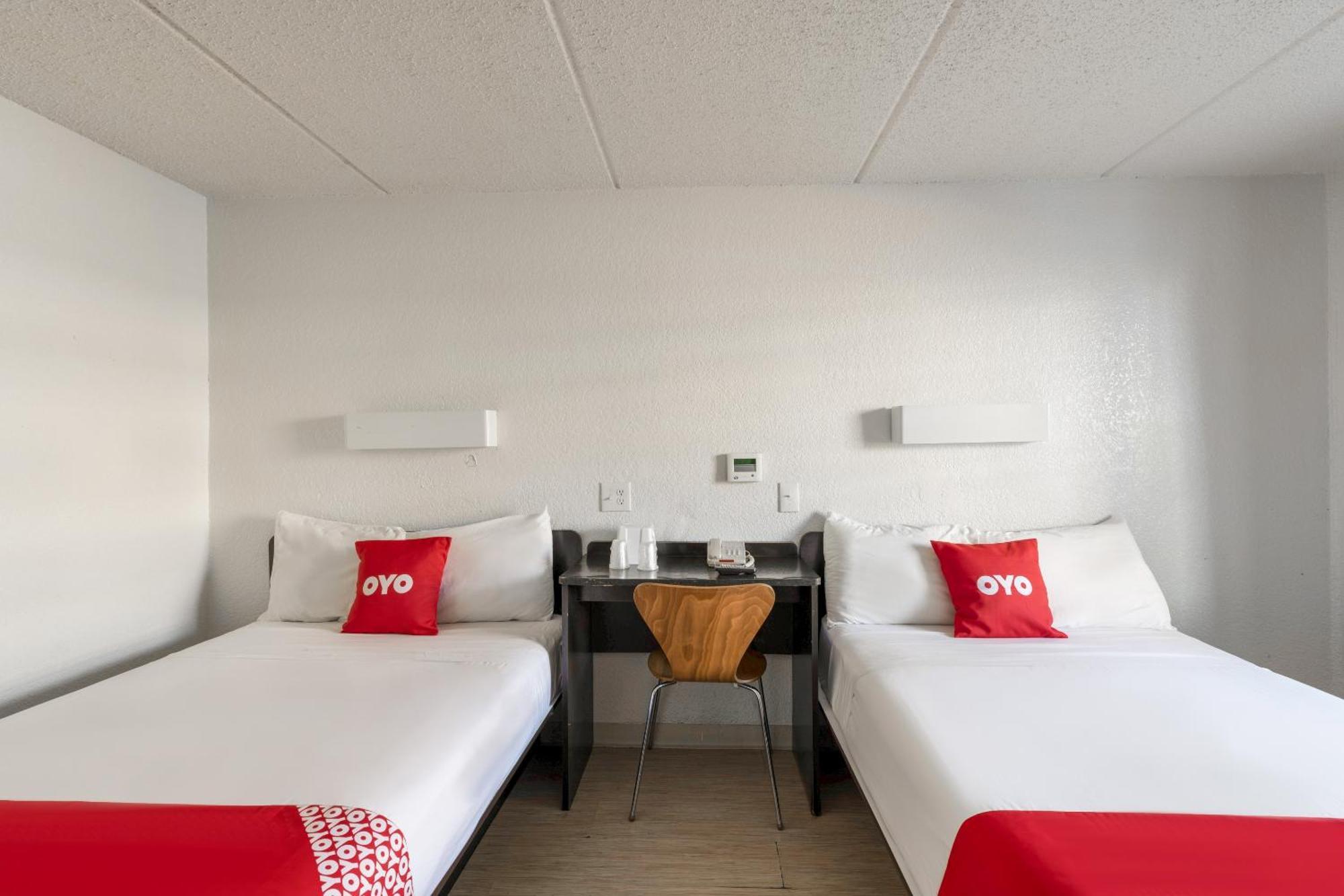 Oyo Hotel Houston Katy Freeway Dış mekan fotoğraf