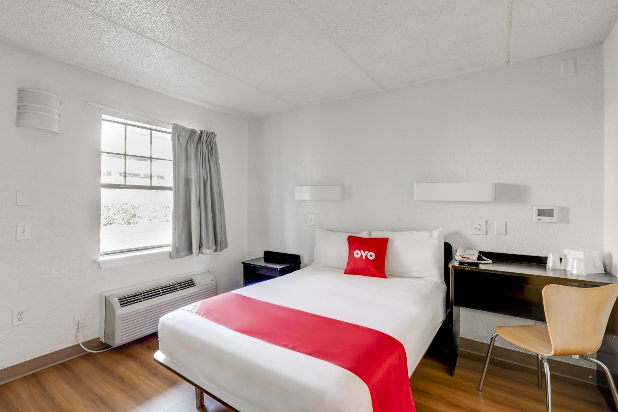 Oyo Hotel Houston Katy Freeway Dış mekan fotoğraf